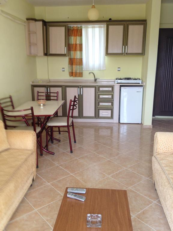 Melodi Club Apart Davutlar Chambre photo